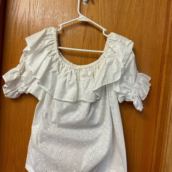 Peasant Style White Eyelet Blouse Size Small. Short Sleeves. - Picture 2 of 9